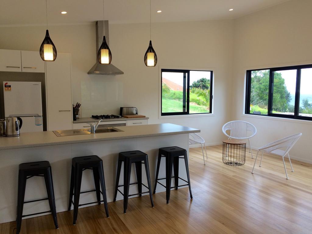 Ocean Cliff Court Ferienhaus Kuaotunu